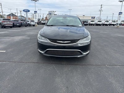 2016 Chrysler 200 Limited