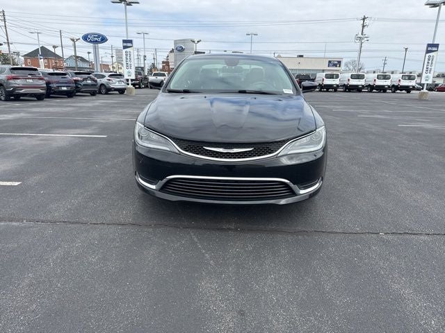 2016 Chrysler 200 Limited