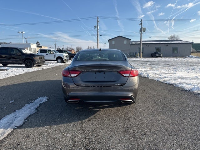 2015 Chrysler 200 C