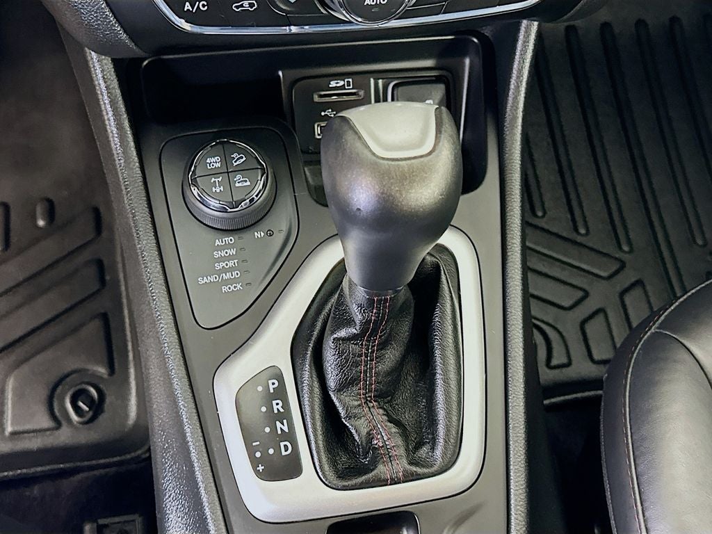 2017 Jeep Cherokee Trailhawk