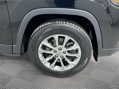 2022 Jeep Cherokee Latitude Lux