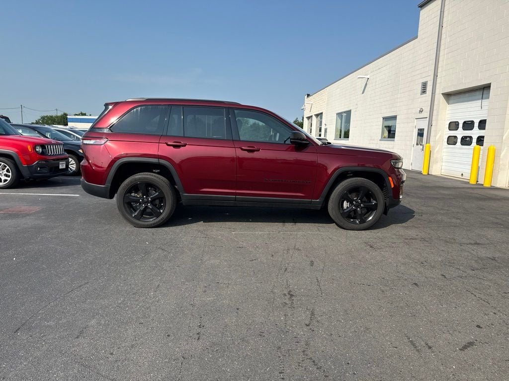 2023 Jeep Grand Cherokee Altitude