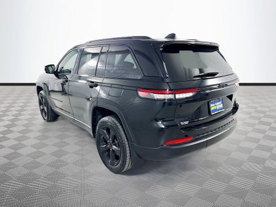 2022 Jeep Grand Cherokee Altitude