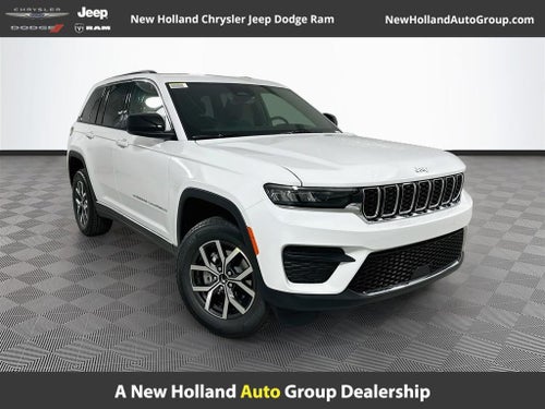 2027 Jeep Grand Cherokee Base