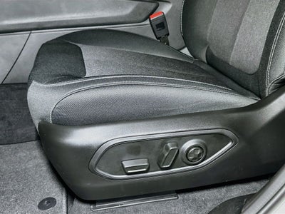 2027 Jeep Grand Cherokee Base