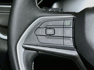2027 Jeep Grand Cherokee Base
