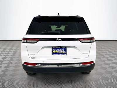 2027 Jeep Grand Cherokee Base