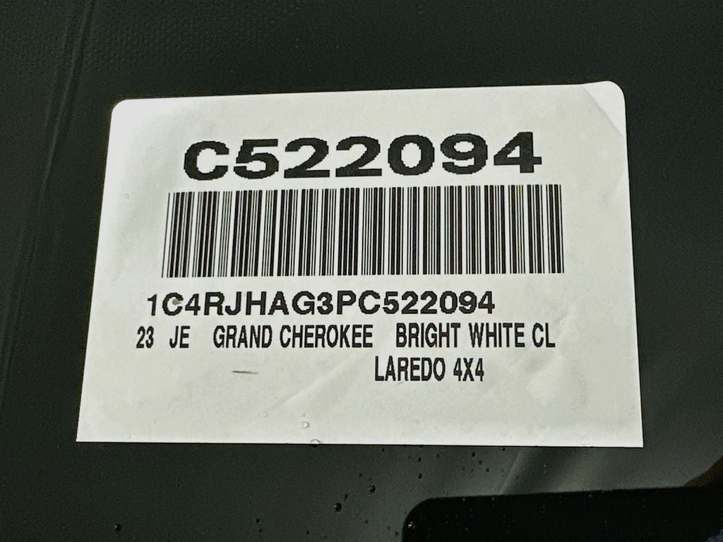 2023 Jeep Grand Cherokee Laredo