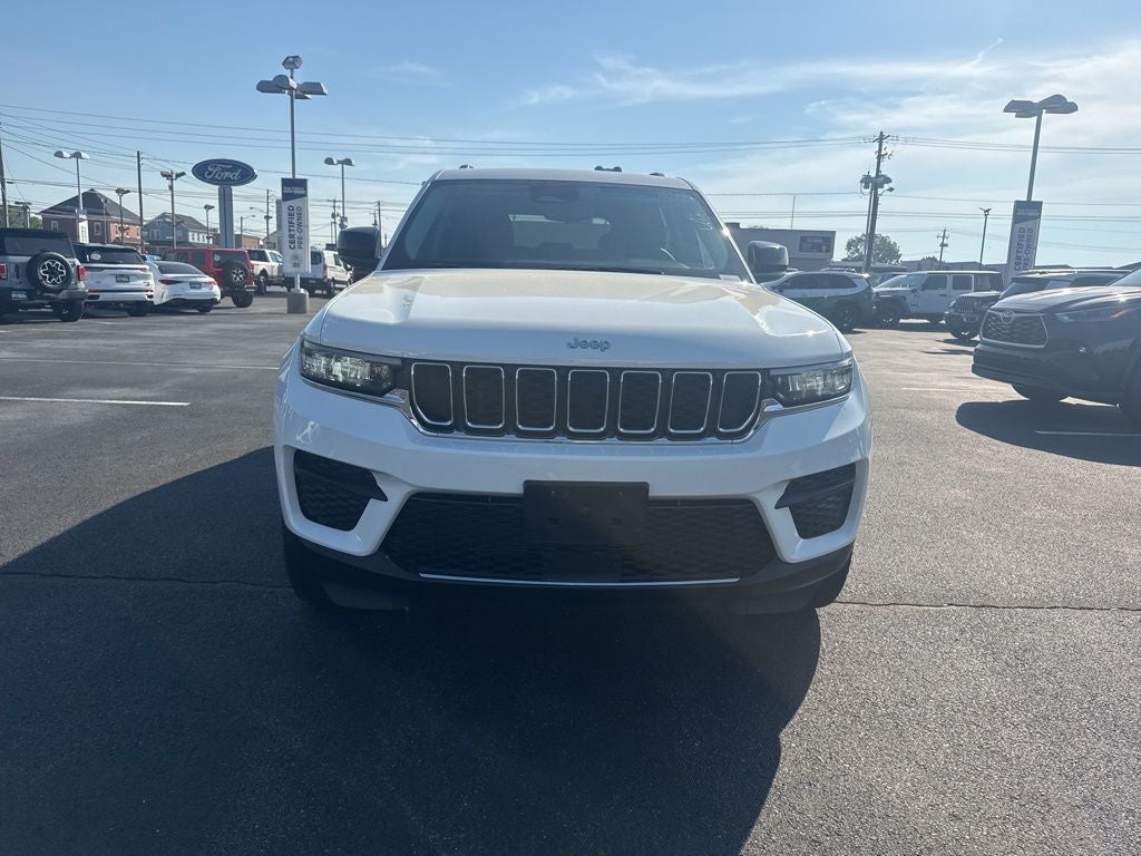 2023 Jeep Grand Cherokee Laredo