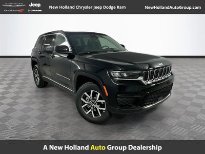 2027 Jeep Grand Cherokee Base