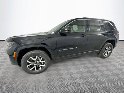 2027 Jeep Grand Cherokee Base