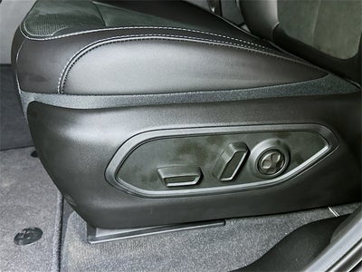 2025 Jeep Grand Cherokee Base