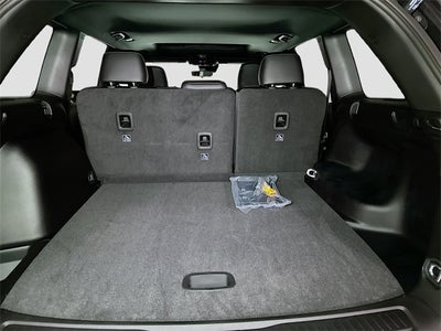 2025 Jeep Grand Cherokee Base