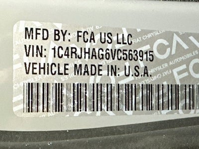 2027 Jeep Grand Cherokee Base