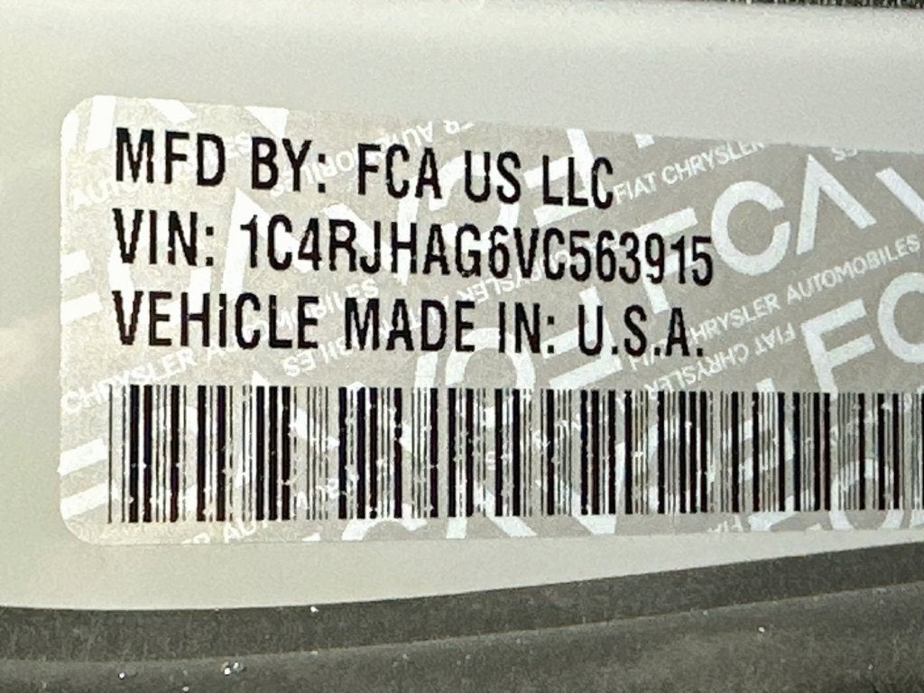 2027 Jeep Grand Cherokee Base