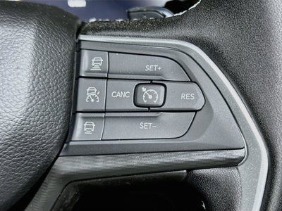 2027 Jeep Grand Cherokee Base