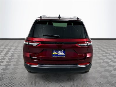 2026 Jeep Grand Cherokee Laredo