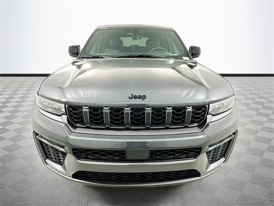 2026 Jeep Grand Cherokee Laredo