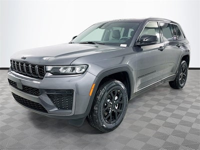 2026 Jeep Grand Cherokee Laredo