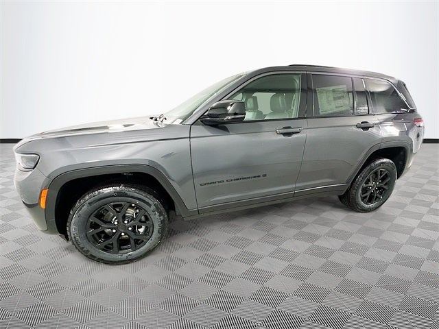 2026 Jeep Grand Cherokee Laredo