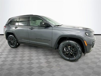 2026 Jeep Grand Cherokee Laredo