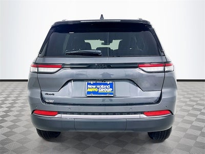 2026 Jeep Grand Cherokee Laredo