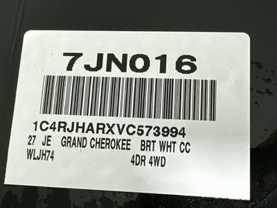 2027 Jeep Grand Cherokee Base
