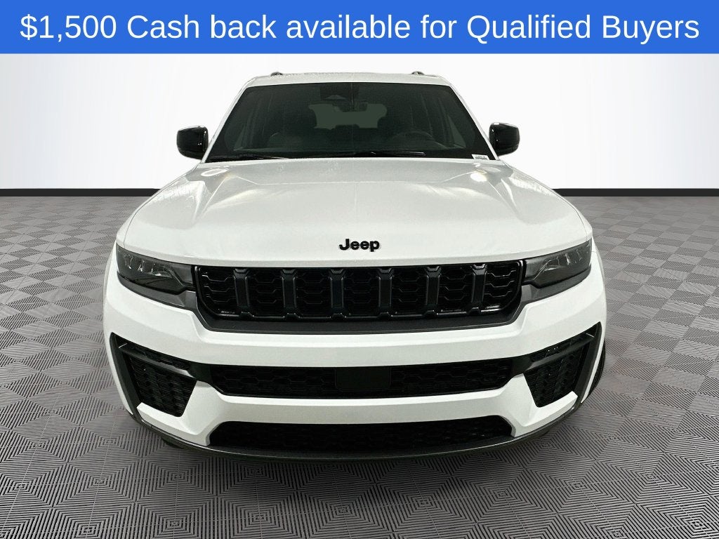2027 Jeep Grand Cherokee Base
