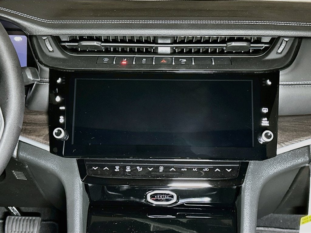 2027 Jeep Grand Cherokee Base