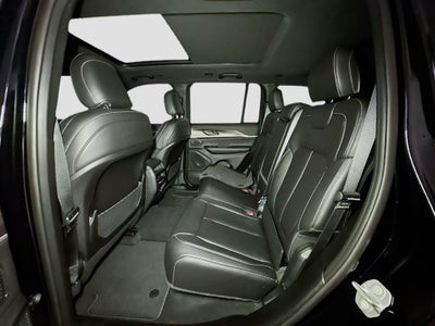 2026 Jeep Grand Cherokee Base