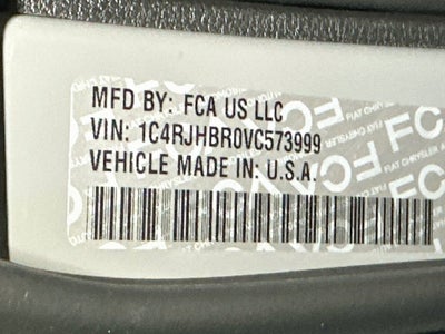 2027 Jeep Grand Cherokee Base