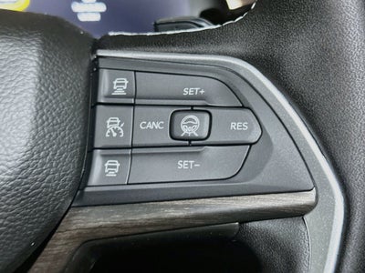 2027 Jeep Grand Cherokee Base