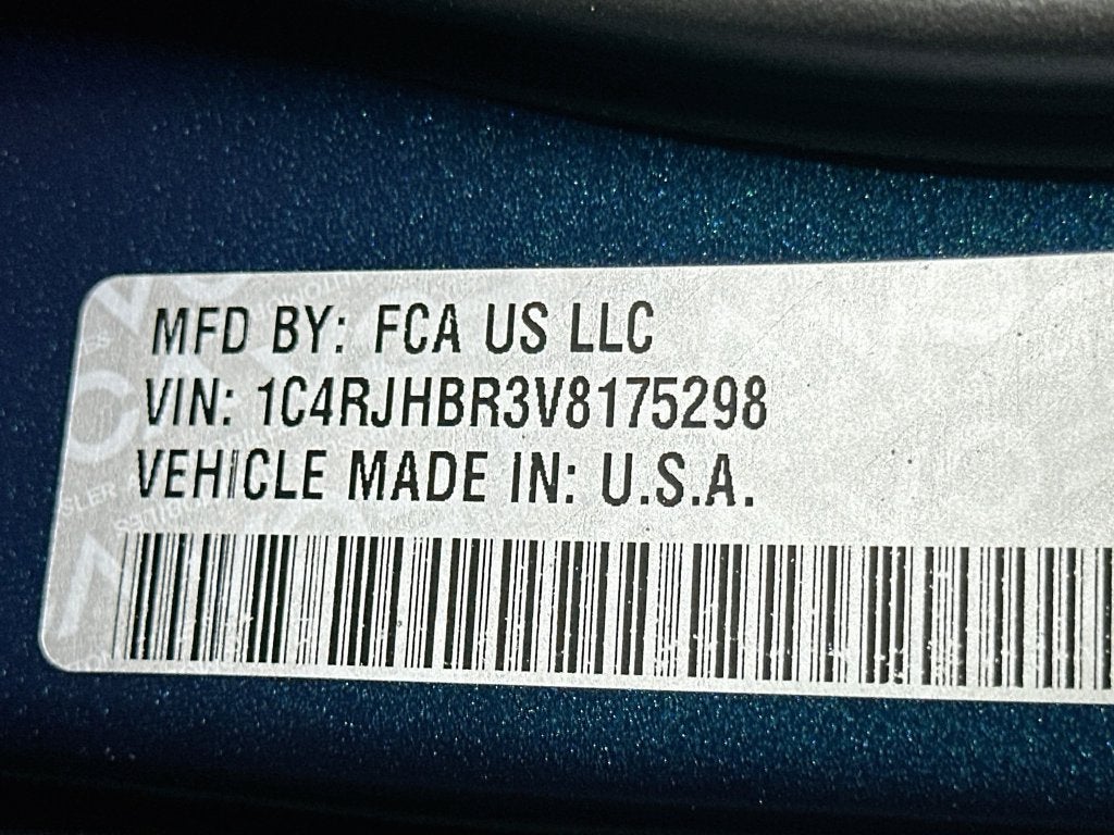 2027 Jeep Grand Cherokee Base