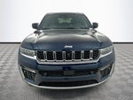 2027 Jeep Grand Cherokee Base