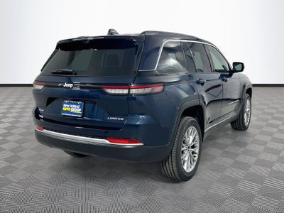 2027 Jeep Grand Cherokee Base