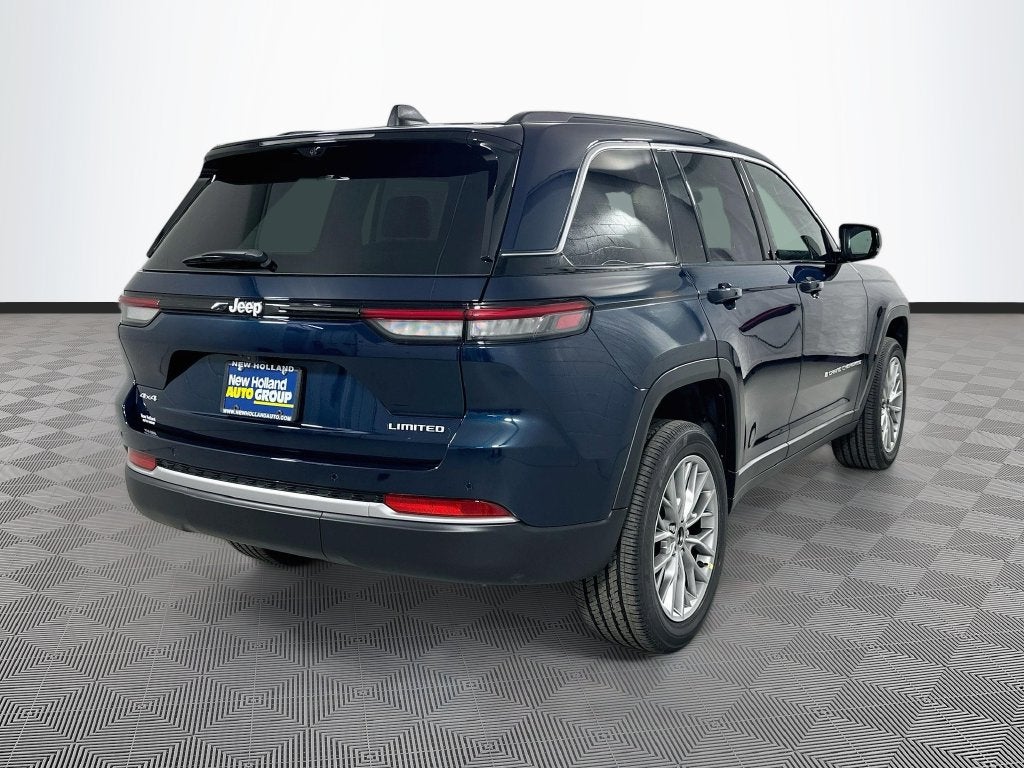 2027 Jeep Grand Cherokee Base