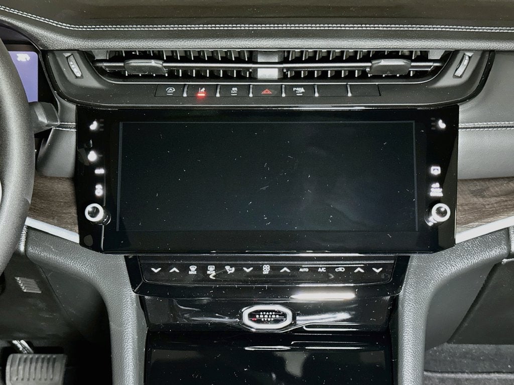 2027 Jeep Grand Cherokee Base