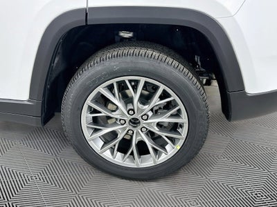2027 Jeep Grand Cherokee Base
