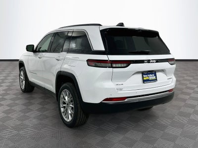 2027 Jeep Grand Cherokee Base