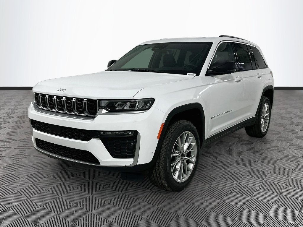 2027 Jeep Grand Cherokee Base