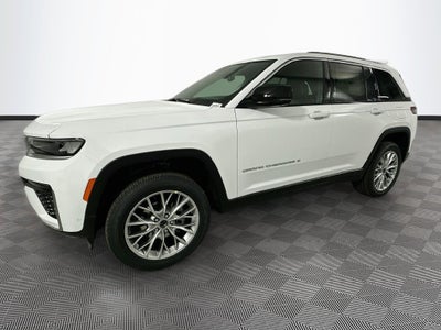 2027 Jeep Grand Cherokee Base