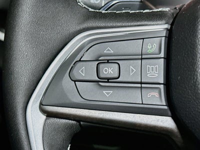 2027 Jeep Grand Cherokee Base