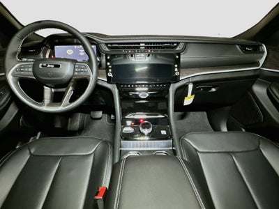 2027 Jeep Grand Cherokee Base