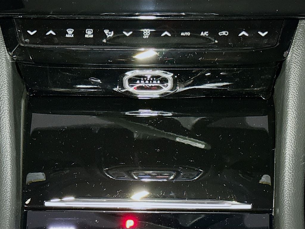 2026 Jeep Grand Cherokee Base