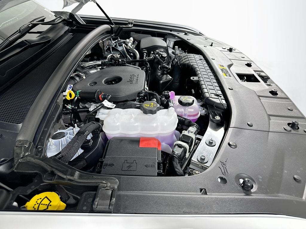 2026 Jeep Grand Cherokee Base