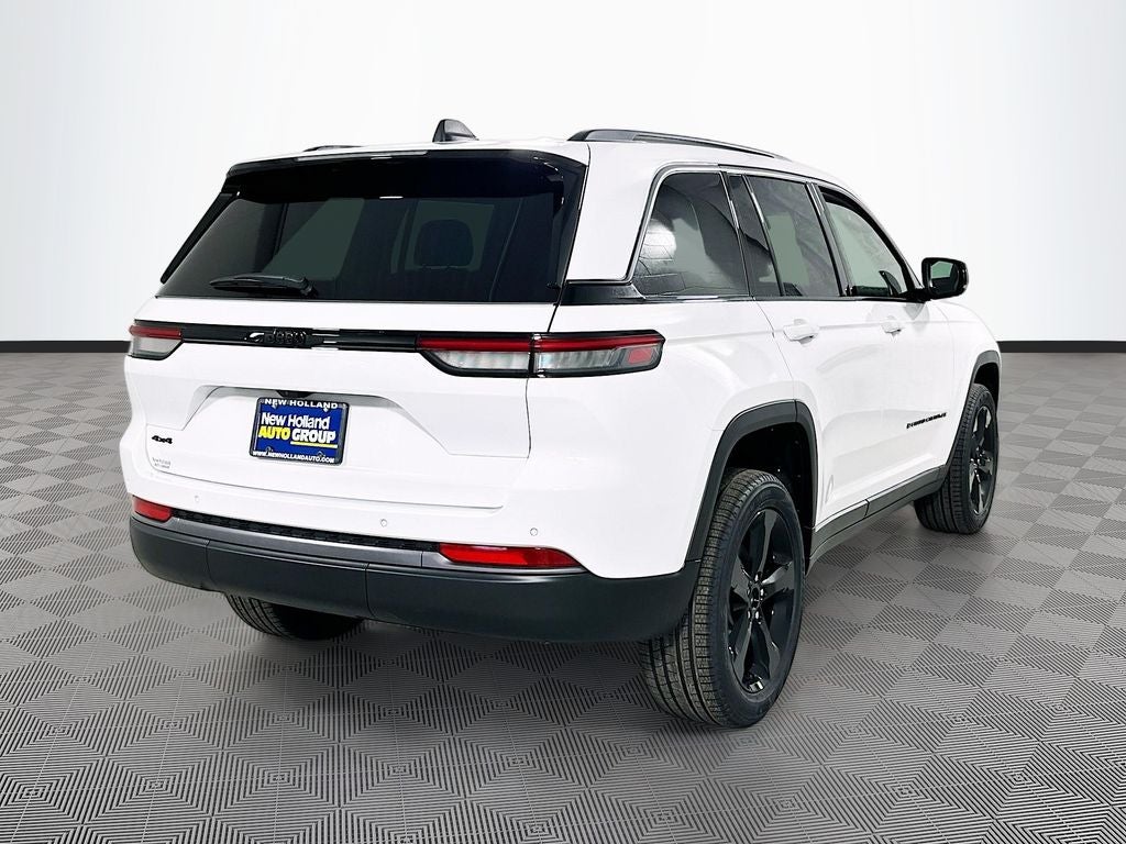 2026 Jeep Grand Cherokee Base