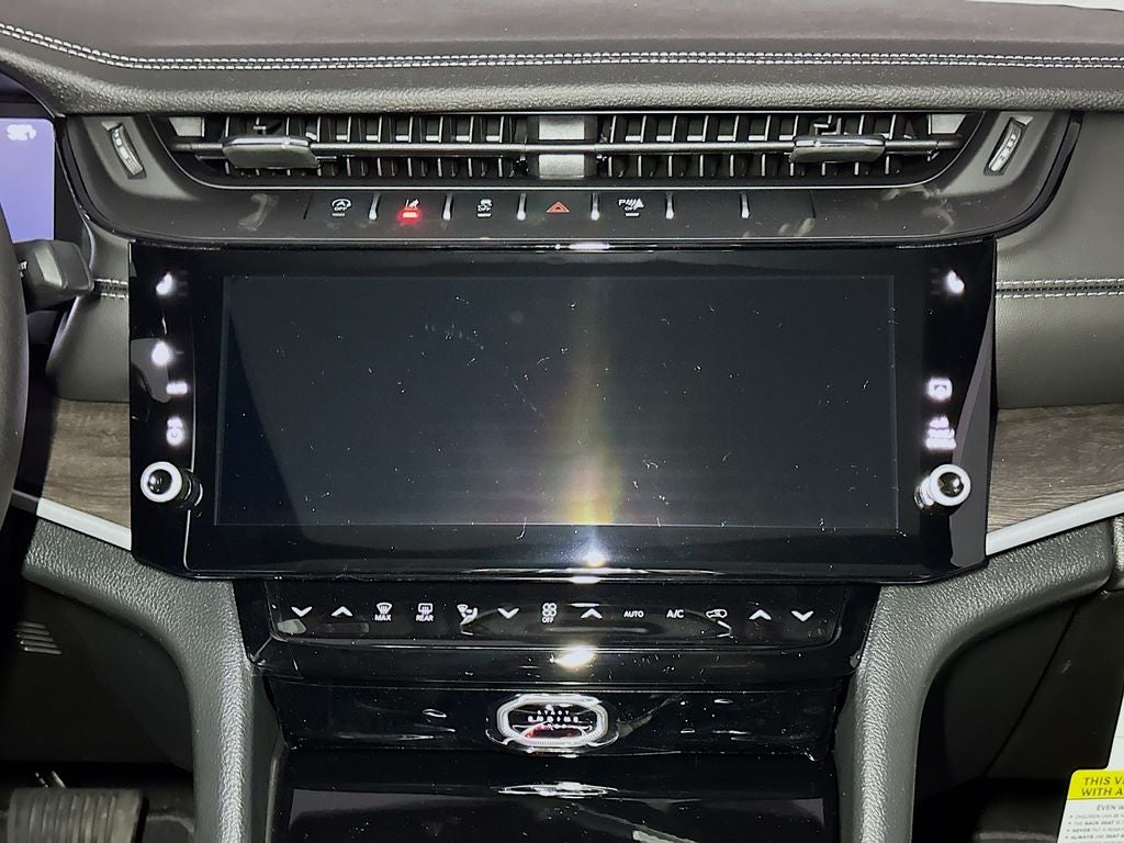 2026 Jeep Grand Cherokee Base