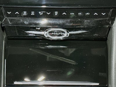 2027 Jeep Grand Cherokee Base