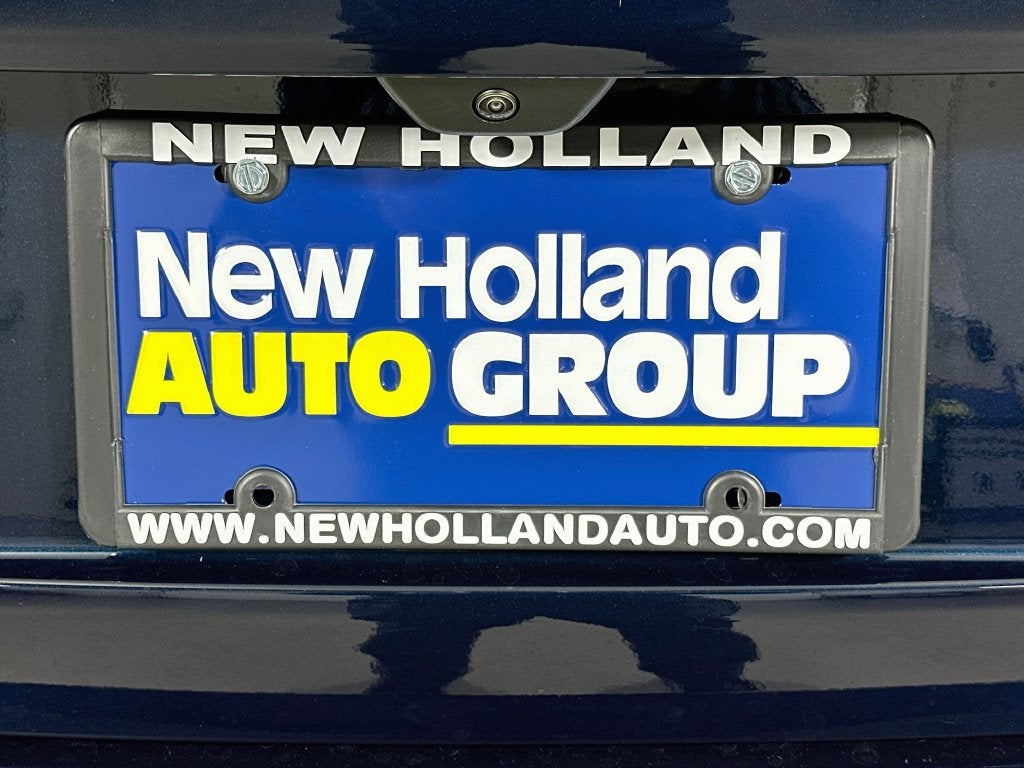 2027 Jeep Grand Cherokee Base