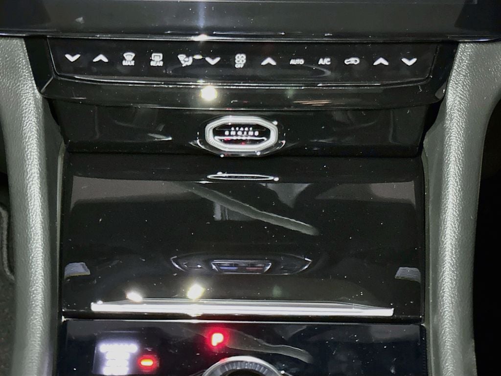 2026 Jeep Grand Cherokee Base